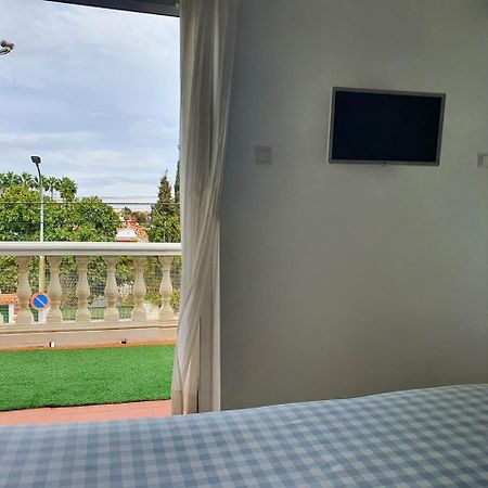 Atico En Puerto Marina Apartment Benalmadena Bagian luar foto